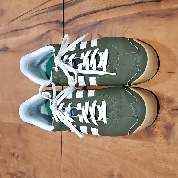 Adidas Samoa Sz 10.5 Classic - Picture 4 of 7